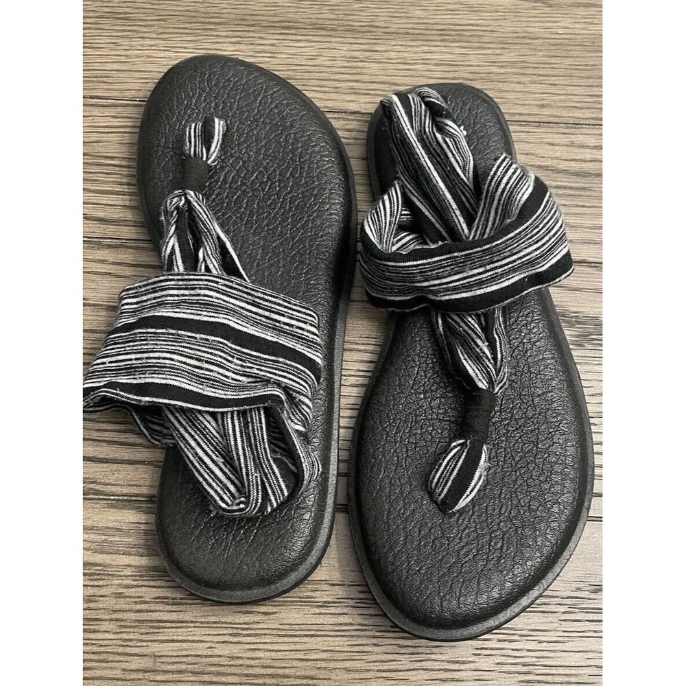 Sanuk Yoga Mat Sling 2 Black White Chevron Flip Flop Sandals Womens Size 7 - Picture 3 of 4